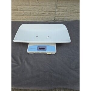 Baby Scale 1584 Tanita 44 lb Capacity